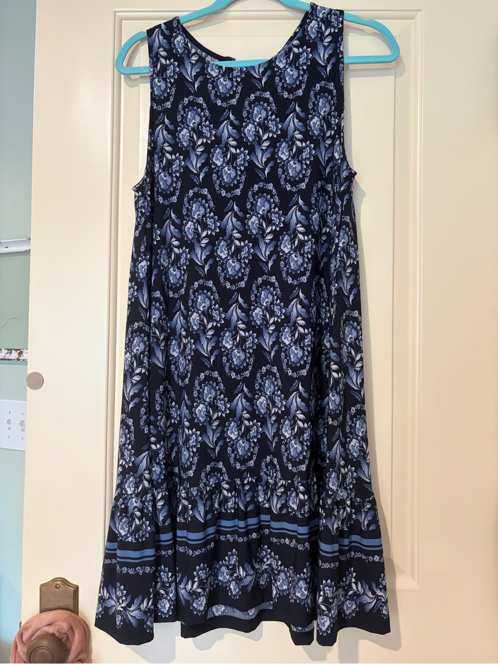 Loft Blue Floral Sleeveless Knee-Length Dress with Tie Back Size M